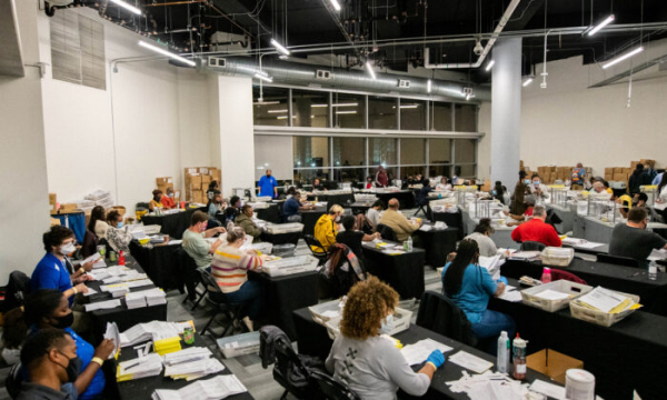 Williams College Mathematician Flags up to 100,000 Ballots in Pennsylvania