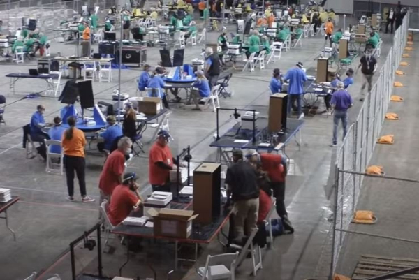 Doug TenNapel Explains the T-Shirt Color-Coding System Used at the Maricopa County Forensic Audit (VIDEO)