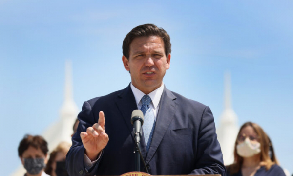 Florida Gov. DeSantis Suspends Local COVID-19 Emergency Orders, Bans Vaccine Passports